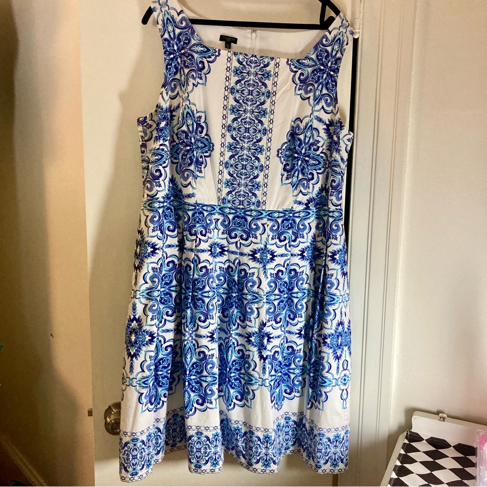 Talbots blue and white medallion fit and flare dress - lined, with pockets
